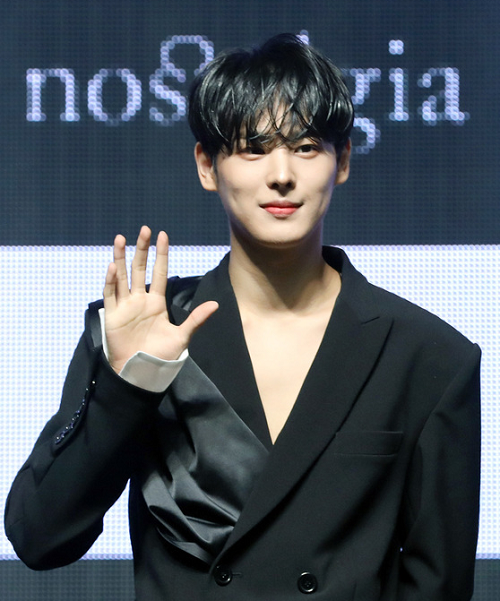PHOTO】VICTON チェ・ビョンチャン、ファンミーティングのため